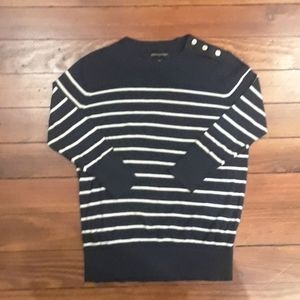 Banana Republic Lightweight Sweater Top Size XS